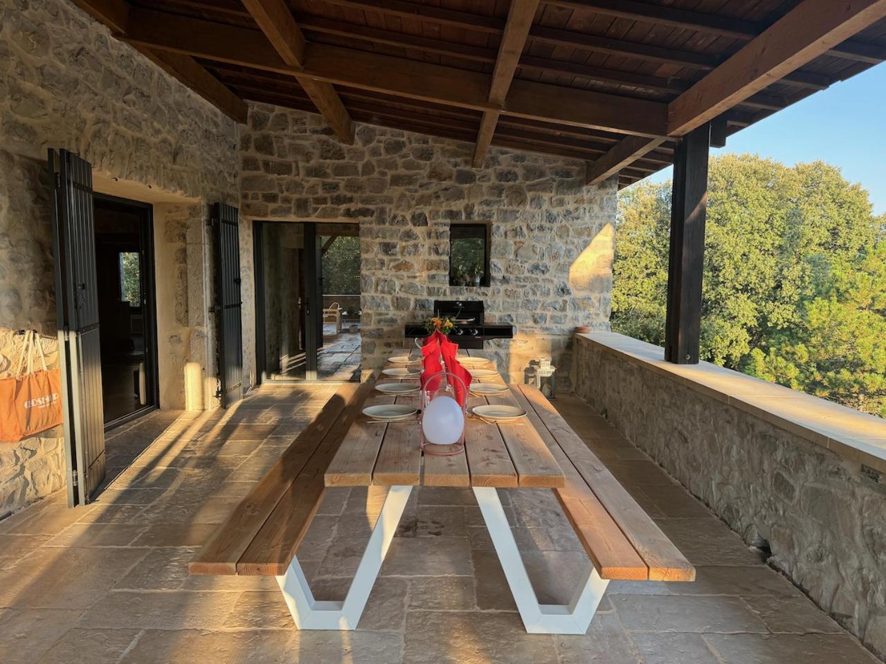 Villa Luxurious Family House With Pool In Ardeche. Les Vans Exterior foto