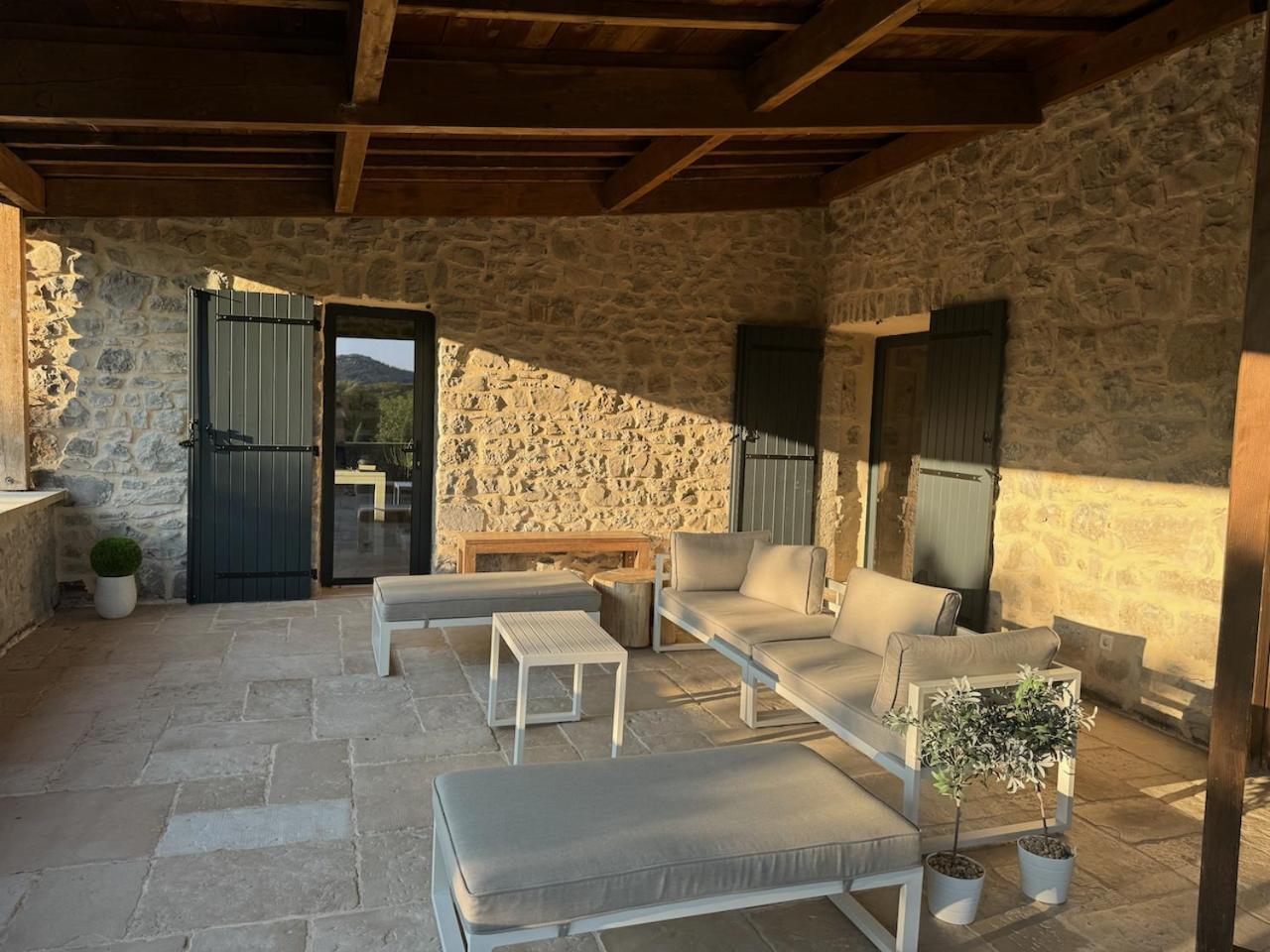 Villa Luxurious Family House With Pool In Ardeche. Les Vans Exterior foto